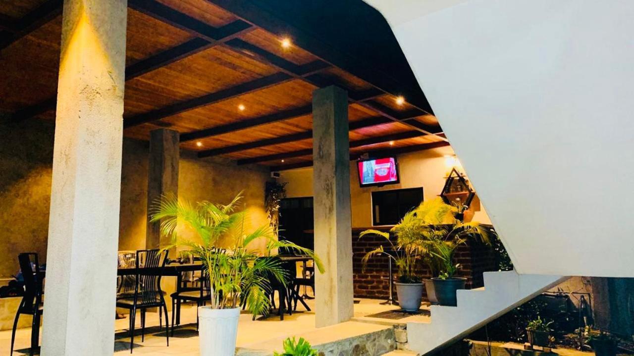 Villa Sole Kandy Exterior foto